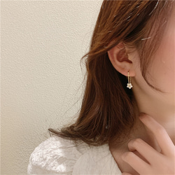 【再入荷】S925 お花ピアス 2枚目の画像