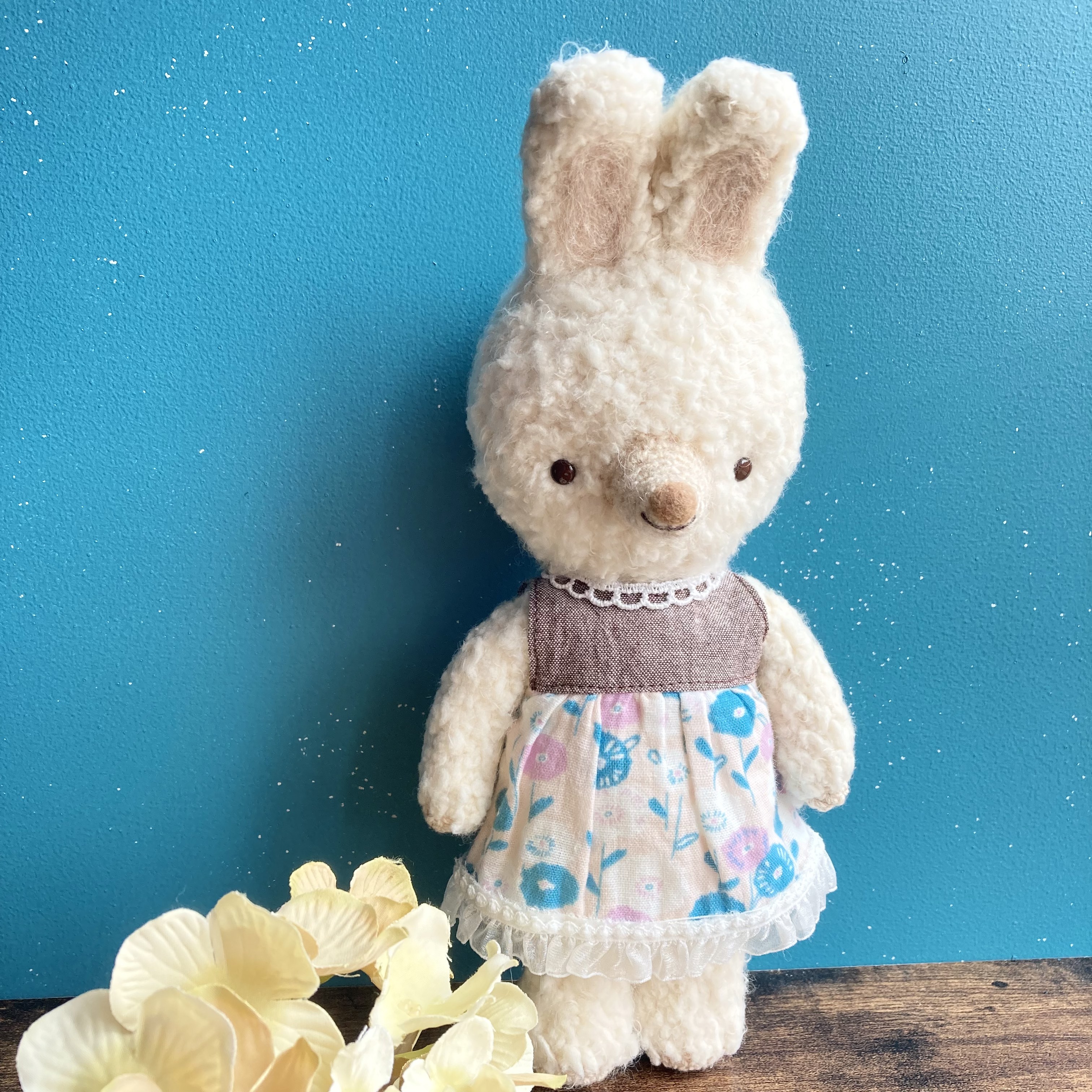 モコモコうさぎのあみぐるみ