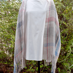 リネンの手織りストール　スプリングエクリュ 6枚目の画像