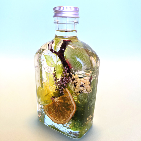 【選べるボトル蓋】森の中の水景 ✺ ハーバリウムボトル 4枚目の画像