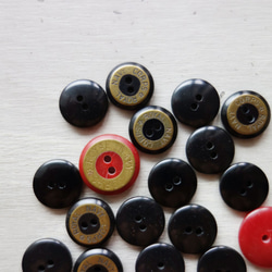 ヴィンテージ 1960s イタリア王立海軍のボタン 黒＆赤(20個) 3枚目の画像