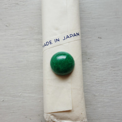 日本製 1960s グリーン ガラスカボション ラウンド 13mm (1個) 4枚目の画像