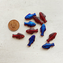 チェコビーズ 魚のビーズ レッド&ブルー 24x11mm (2個) 7枚目の画像