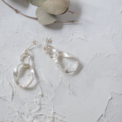 "to be continued"silver piearced earrings 第1張的照片