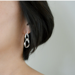"to be continued"silver piearced earrings 第5張的照片
