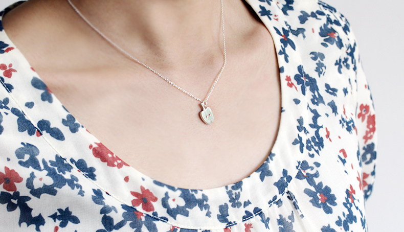 【ペンダント｜シルバー925】スライスリンゴ（紅溜）