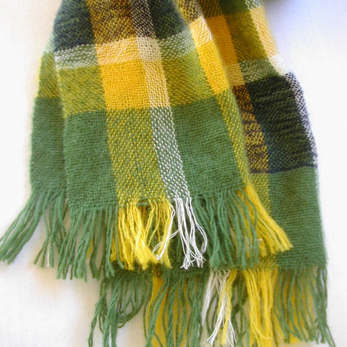 手織り 羊毛（ウール）黄緑紺生成りブロックチェックマフラー 平織り