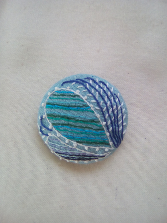 ブローチ 手織り 刺繍 青の渚 1枚目の画像