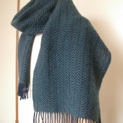 手織りマフラー 羊毛（ウール）青緑×紺  杉綾織り 1枚目の画像