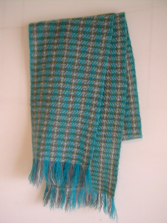 手織り 羊毛（ウール）マフラー ピーコックブルー 綾織り 8枚目の画像