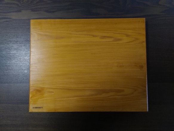 折敷（おしき、木製ランチョンマット）2020：食卓テーブルの上に置いてご使用していただくランチョンマットです。 2枚目の画像