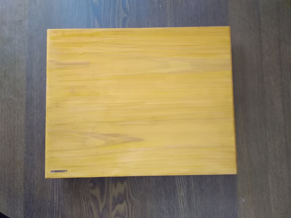 《再販》折敷（おしき、木製ランチョンマット）2020：食卓テーブルの上に置いてご使用していただくランチョンマットです。 3枚目の画像