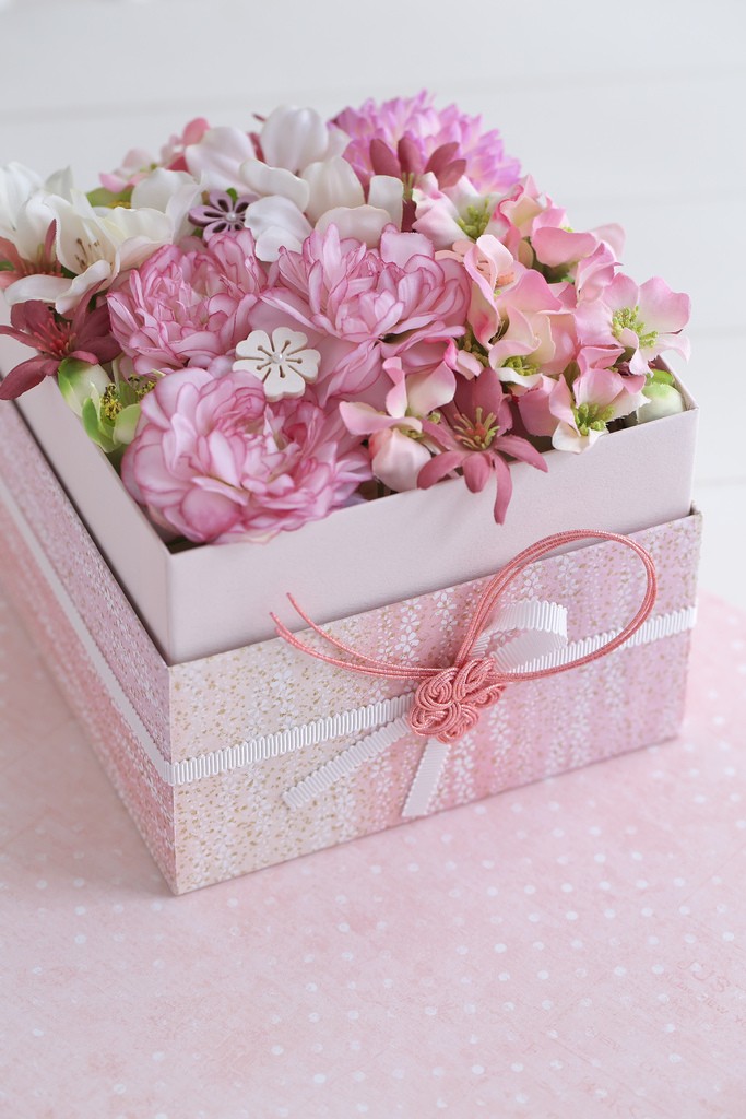 友禅紙BOXフラワー　母の日・お正月・敬老の日に♪ 4,505円