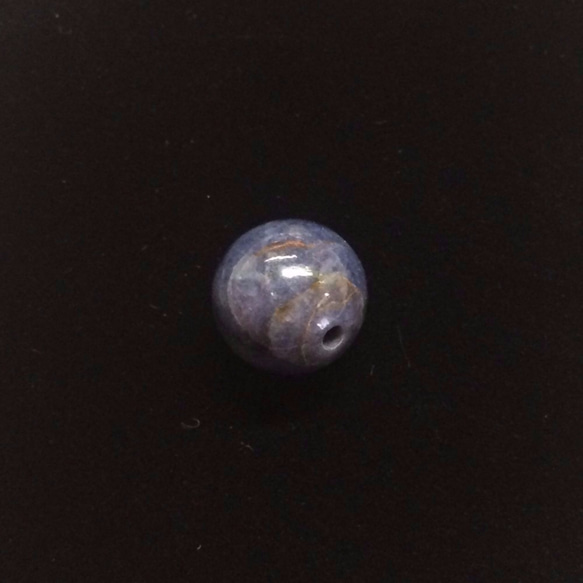 【16cm・16粒】チャロアイト10mm丸玉 1枚目の画像