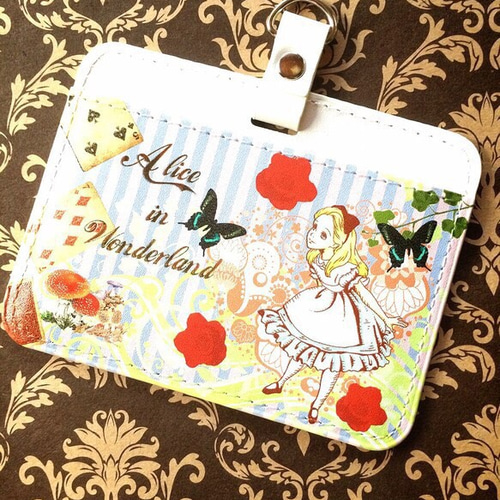 不思議の国のアリスパスケース パスケース・定期入れ eriko 通販
