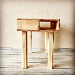 木製 サイドテーブル　ティッシュケース&引き出し収納 付き！ ソファーテーブル ベッドサイドテーブル　茶白 2枚目の画像
