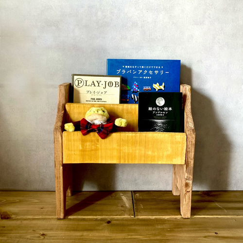 マガジンラック 卓上 木製 タブレット収納や筆記用具としても使える絵