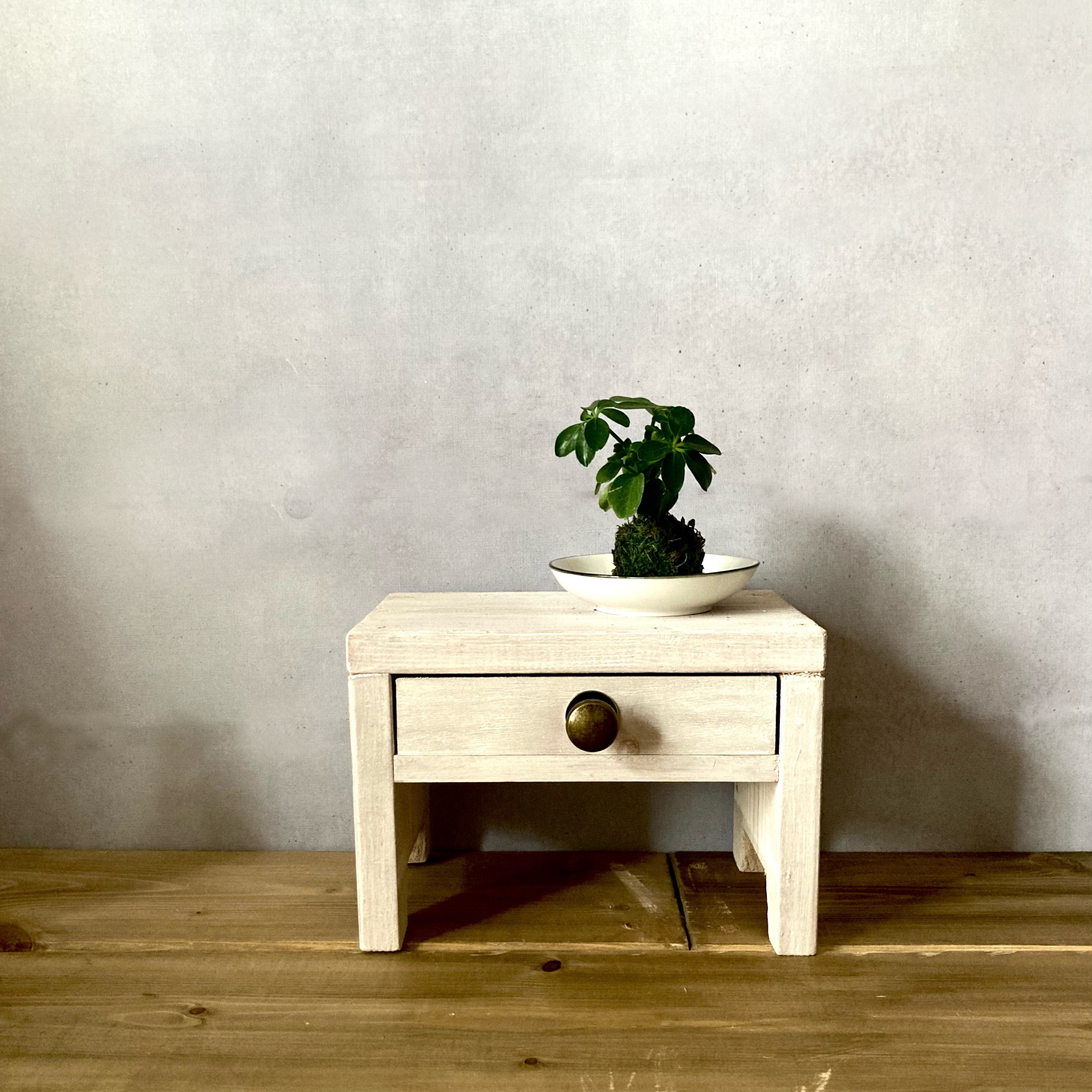 アクセサリーボックス　シャビーシック　木製  四つ脚 引き出し　アクセサリーケース　アクセサリー収納　ホワイト