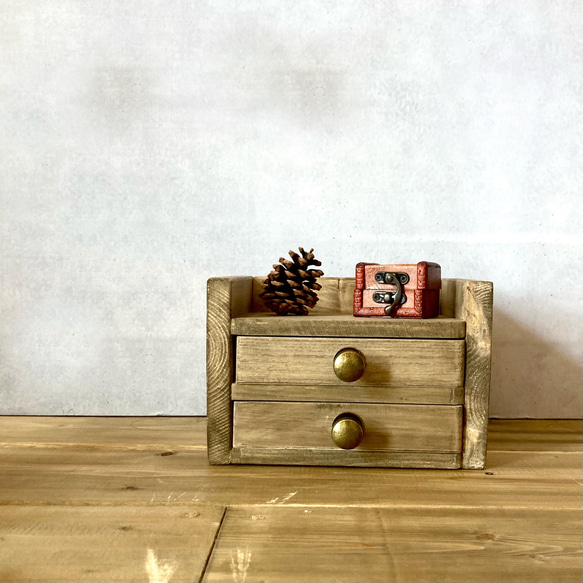 1点もの！りんご木箱　キャスター付き　インダストリアルシャビー系インテリア 1点もの！りんご木箱 キャスター付き インダストリアルシャビー系