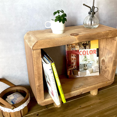 サイドテーブル 丸くてかわいい 木製 シェルフ 玄関ベンチ ソファー