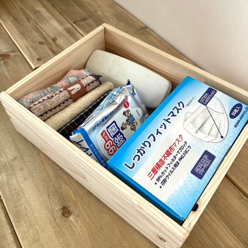 チェスト シャビー 四つ脚 木製 玄関収納 キャビネット 4段 チェスト シャビー 四つ脚 木製 玄関収納 キャビネット 4段