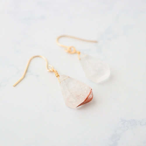 マニカラン水晶のピアス/イヤリング ピアス（フック・チェーン 