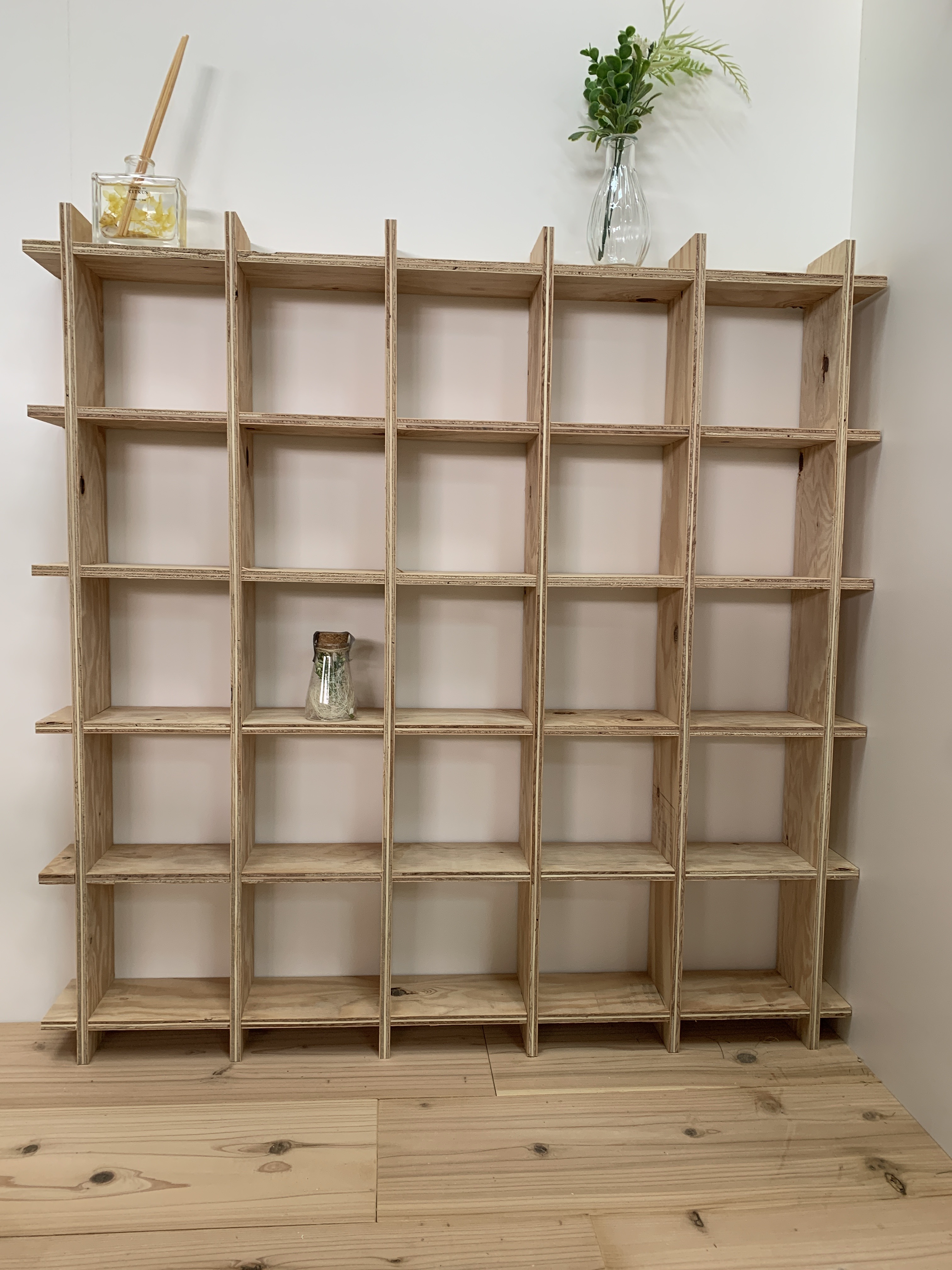 【送料無料】 ウォールシェルフ キカガクツリー SPF ブラウン 送料無料】 ウォールシェルフ キカガクツリー SPF ブラウン