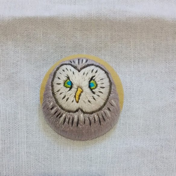 貓頭鷹手刺繍胸針(owl hand embroidery brooch) 第2張的照片