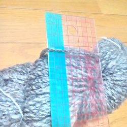 手紡ぎ糸 ゴッドランドメリノグレーベージュ 4枚目の画像