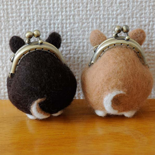 ちょいぽちゃ柴犬のミニがま口『受注制作』 羊毛フェルト poco a poco 
