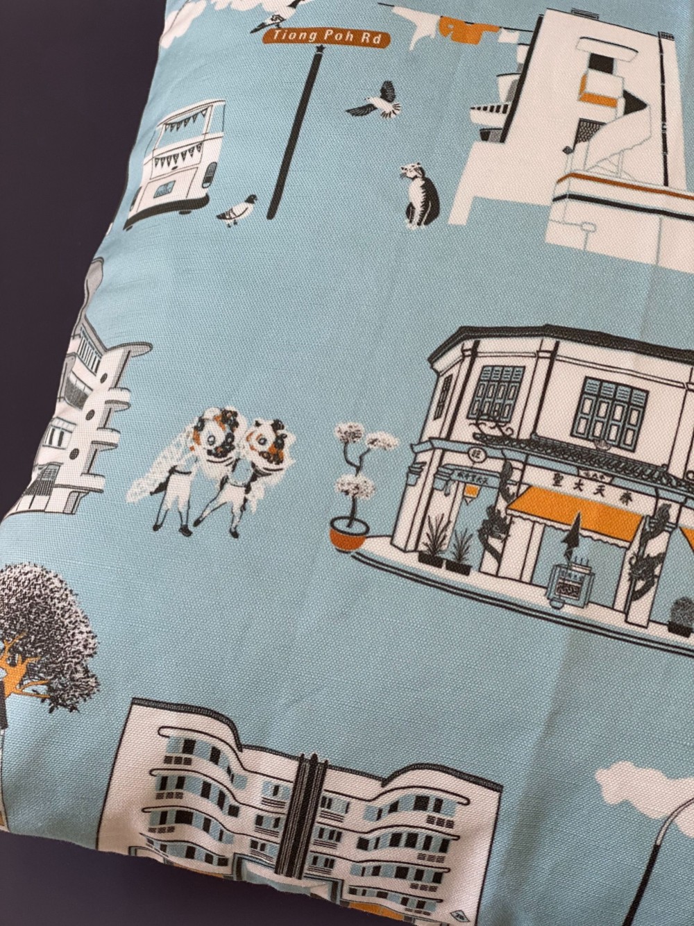 シンガポールのクッションカバー　チョンバル（ベージュ）