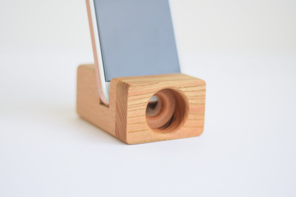 会津の天然木「スマホスタンド＆スピーカー」Aタイプ 5枚目の画像