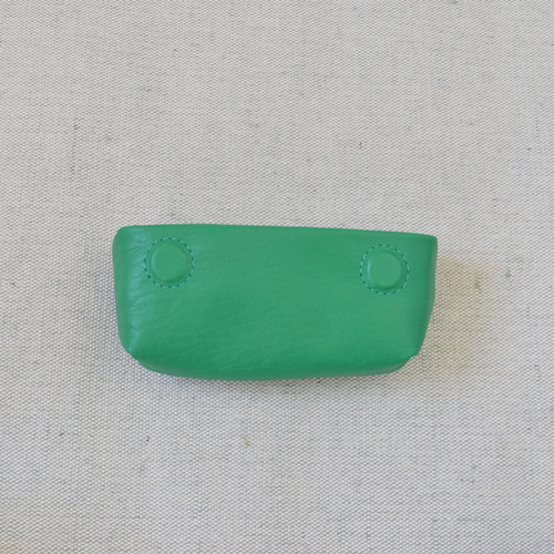 受注製作］マグネット付き 本革小物入れ SSサイズ 鍵や印鑑入れにも