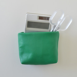 ［受注製作］マグネット付き 本革小物入れ Sサイズ 筆記用具入れにも＊緑＊ 1枚目の画像