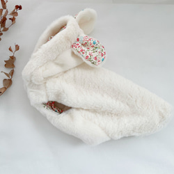 秋・冬 犬服 ペット服  ウサギのコート 3枚目の画像