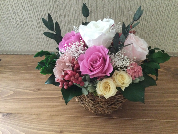 ROSE❣️ピンクピンクアレンジ❣️プリザーブドフラワー❣️ジニア、薔薇❁⃘*.゜ ジニアさくら薔薇プリザーブドフラワー ピンク系プチアレンジ