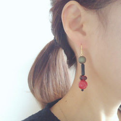 《大ぶりシリーズ》red vintage pierce、earring 2枚目の画像