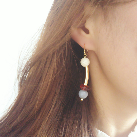 【アシンメトリーシリーズ】big Italian vintage pierce、earring 4枚目の画像