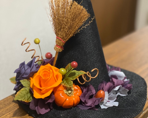 【ハンドメイド】ハロウィン　かよ様 シックでダークなブラック＆ボルドーのハロウィン＂蓋付き