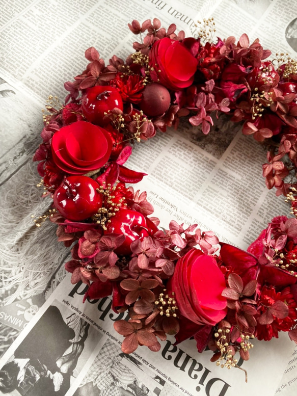 23.クリスマスリース 赤とゴールドのシックなクリスマスリース 直径約23センチ リース とよ