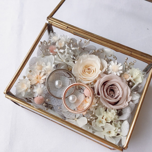 約束のとき】ベージュ系リングピロー・プリザーブドフラワー