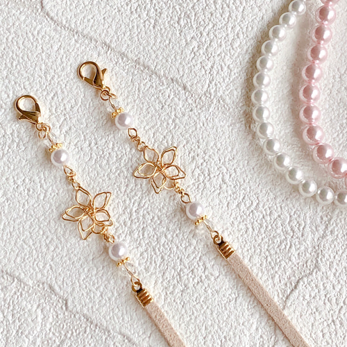 メガネ留め追加OK》ワイヤーフラワー❁⃘*.ﾟスエード合皮 選べるcolor