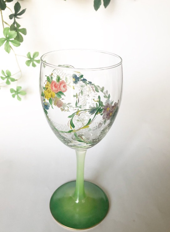 セール！お花とレース鱗のワイングラス 1枚目の画像