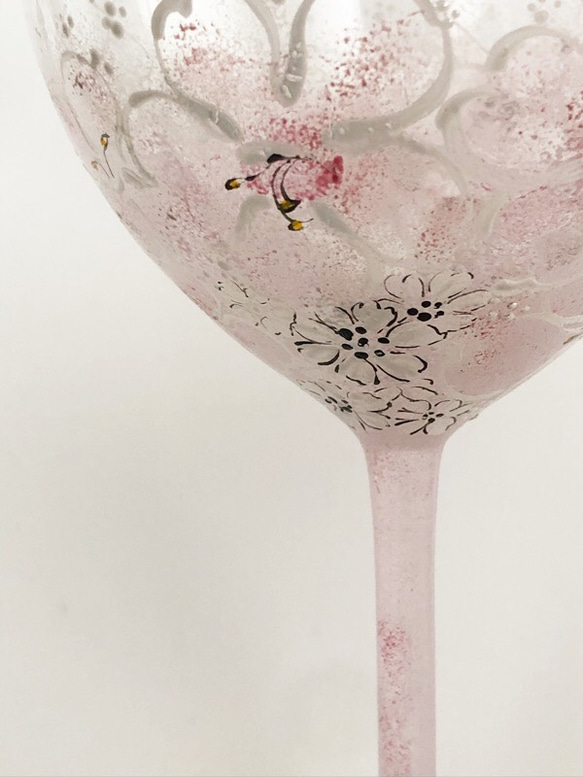 本格派のワイングラス・春色ピンク 3枚目の画像
