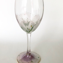 期間限定セール・誕生花！水芭蕉のワイングラス 1枚目の画像