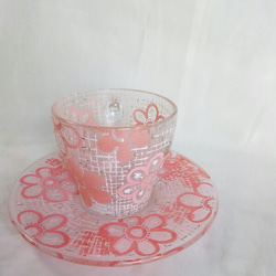 お花のレースのコーラルピンクのカップ＆ソーサー（あたたかいのもOK） 2枚目の画像