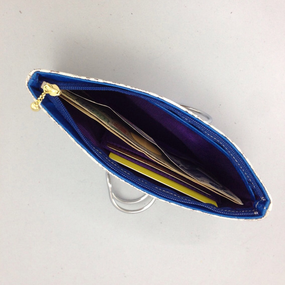 レース加工革のぺたんこ財布(口ブルー) 4枚目の画像