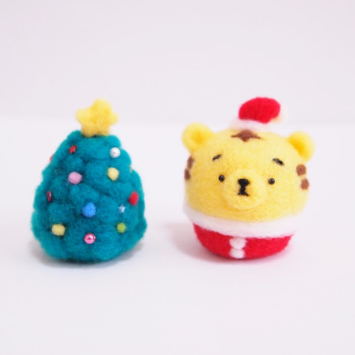 受注製作】クリスマスツリーとまゆとらサンタ 羊毛フェルト クリスマス