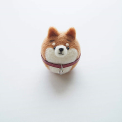 ～霜月さま専用～ジルコニアハートのチャーム付き首輪のまゆ柴犬 1枚目の画像