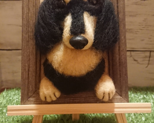 羊毛フェルト　ミニチュアダックスフンド　フォトフレーム飾り 羊毛フェルト HANMI FELT | How to make a miniature dachshund